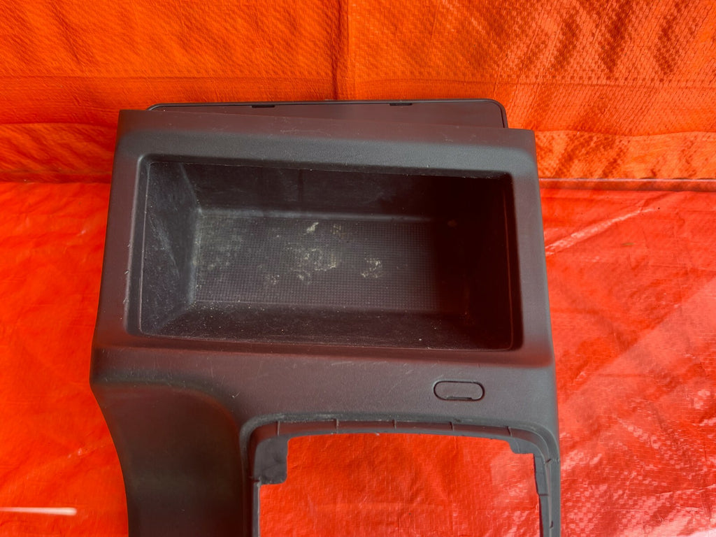 2006 HONDA CIVIC SI   06 SI MODEL ONLY   CENTER SHIFTER CONSOLE TRIM PLASTIC OEM5