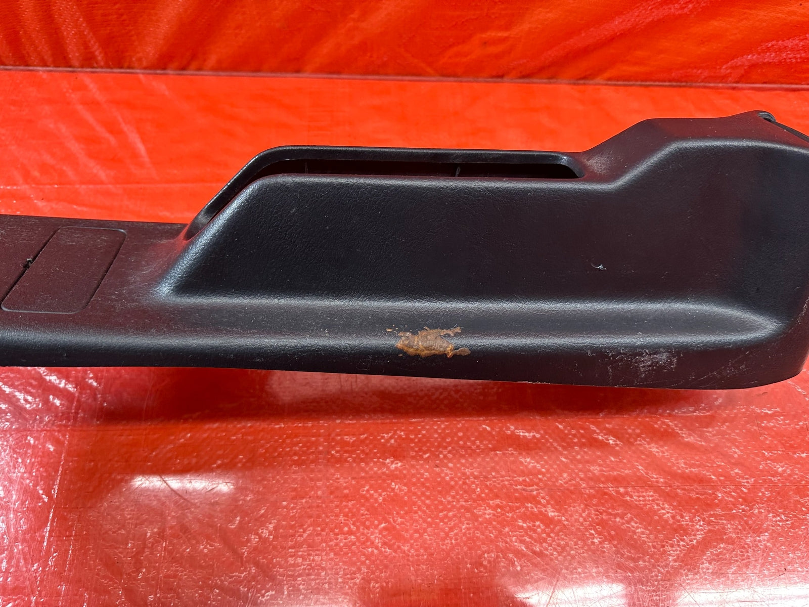 90 93 ACURA INTEGRA   ARM REST / CENTER CONSOLE STORAGE DELETE   BLACK OEM #18910