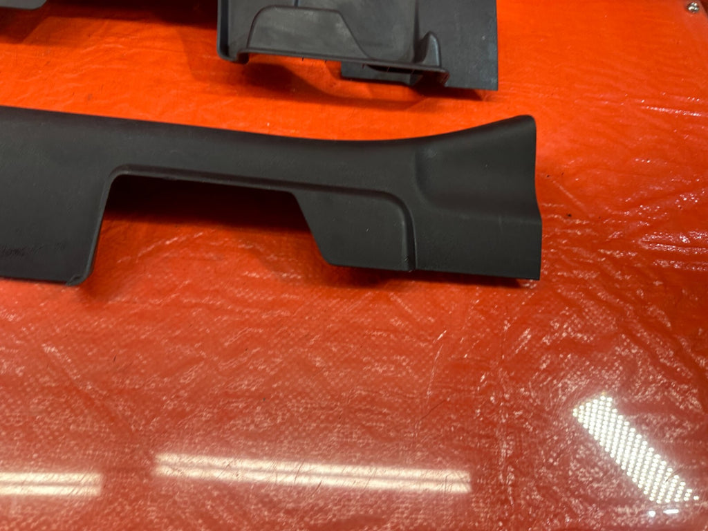 08 15 LANCER EVOLUTION X EVO 10   LEFT AND RIGHT FLOOR PILLARS SCUFF PLATES #2144