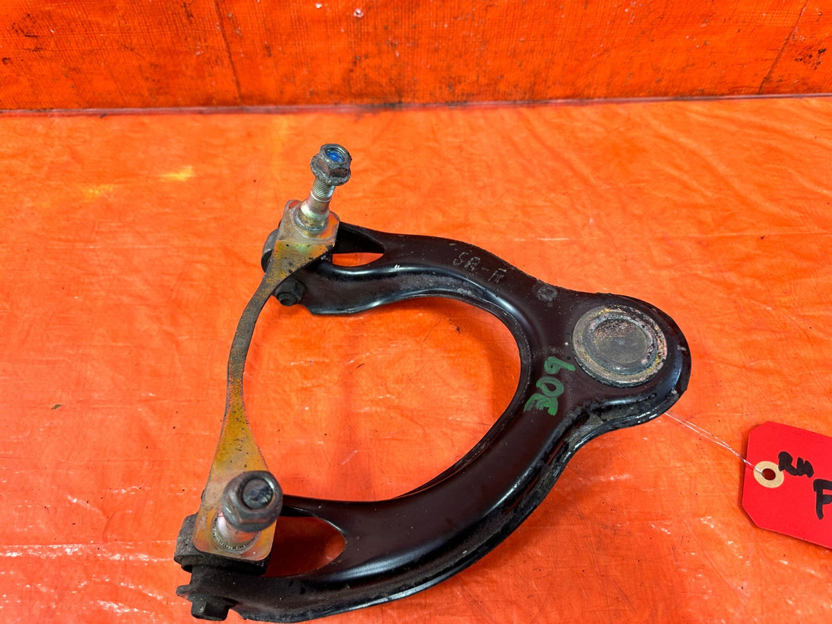 94-01 ACURA INTEGRA RIGHT FRONT SPINDLE KNUCKLE HUB AND ARMS OEM FACTORY OE #3098