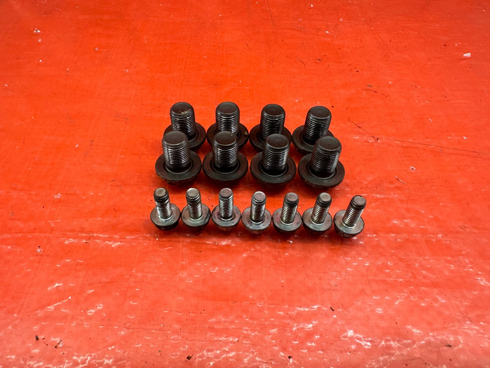 04 08 ACURA TSX   K24A2 AUTOMATIC   FLYWHEEL / FLEX PLATE BOLTS HARDWARE OEM 2555