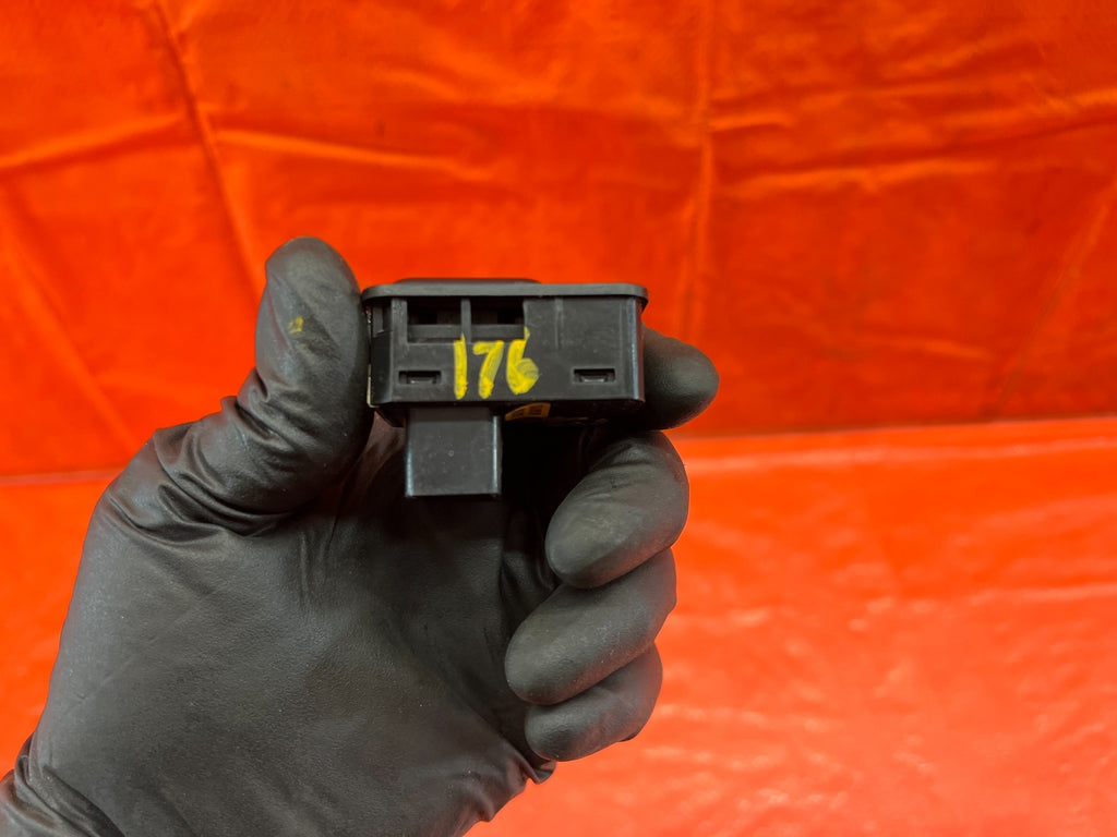 02 05 HONDA CIVIC SI EP3 HATCHBACK   POWER MIRROR SWITCH BUTTON   OEM #1766