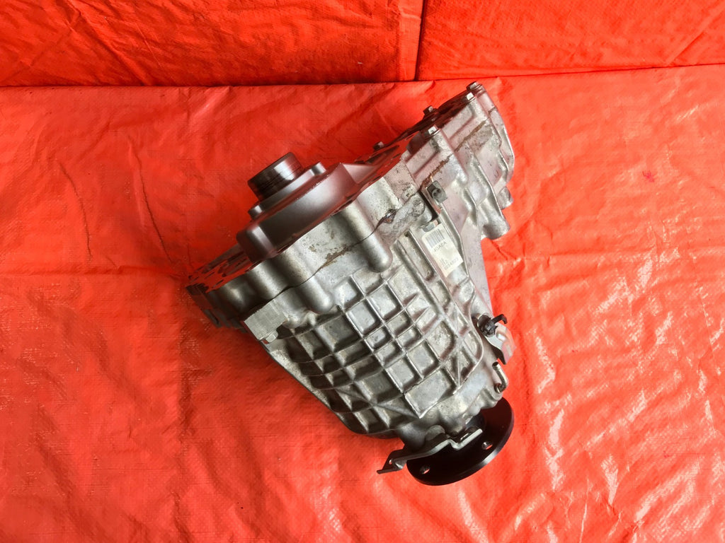 OEM 2017 17 INFINITI Q60 AWD 3.0L TT    TRANSFER CASE ASSEMBLY COMPLETE1