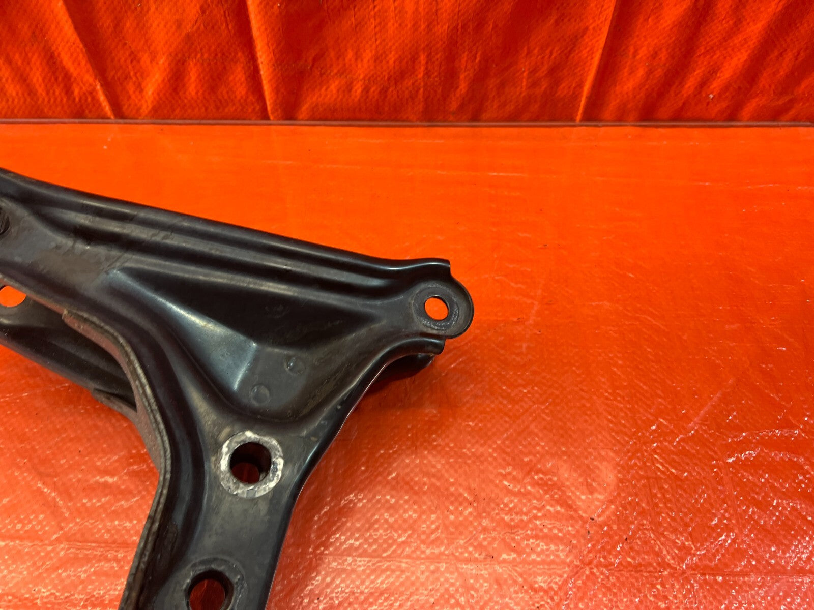 94 01 ACURA INTEGRA   AUTOMATIC   REAR TRANSMISSION BRACKET   OEM #1484