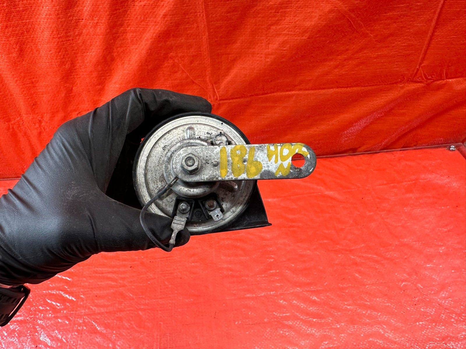 02 05 HONDA CIVIC SI EP3 HATCHBACK   AFTERMARKET BRAND   ENGINE BAY HORN OEM 1866