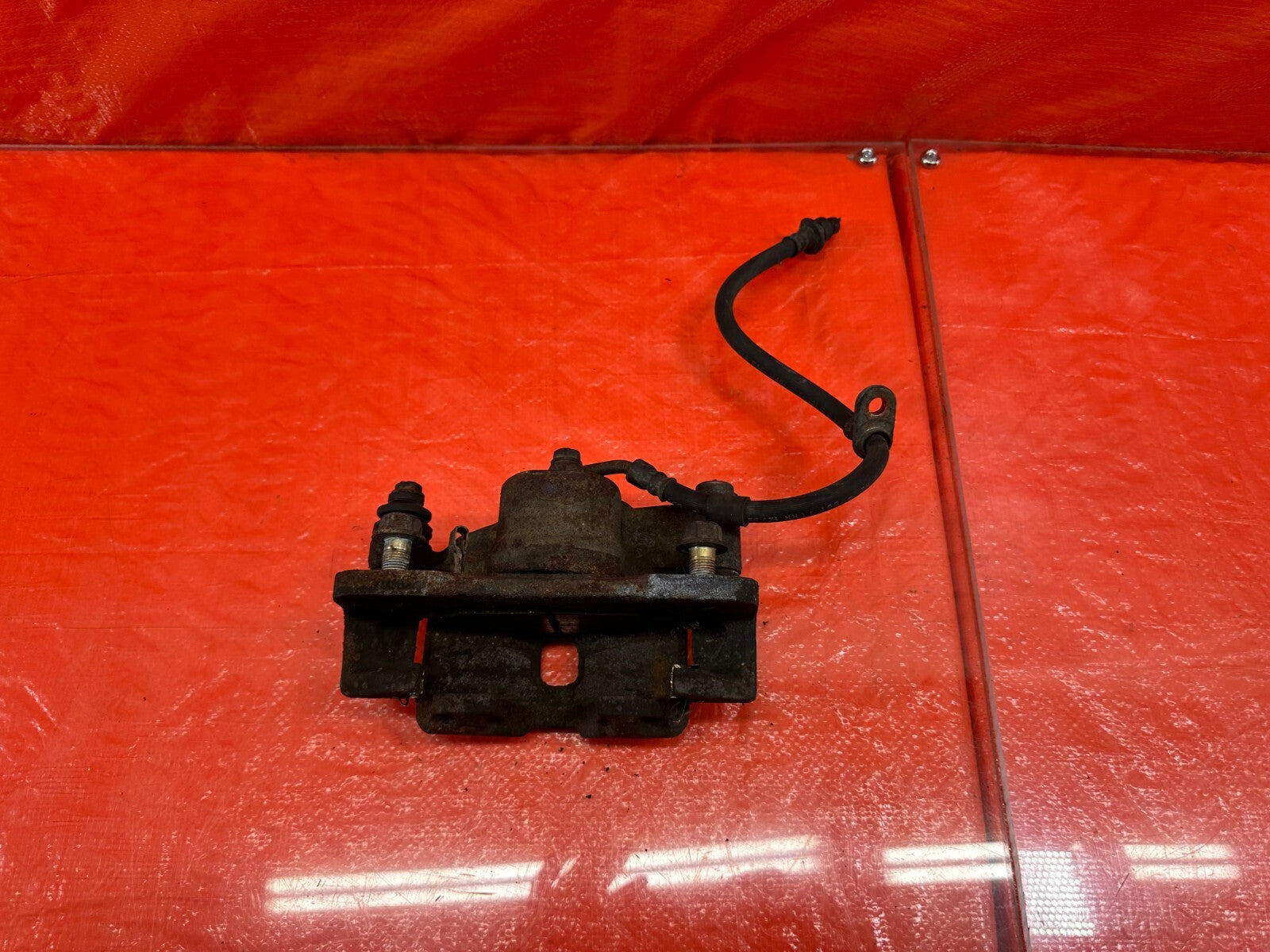 96 00 HONDA CIVIC DX CX LX HX   PASSENGER RIGHT FRONT BRAKE CALIPER   OEM #18110