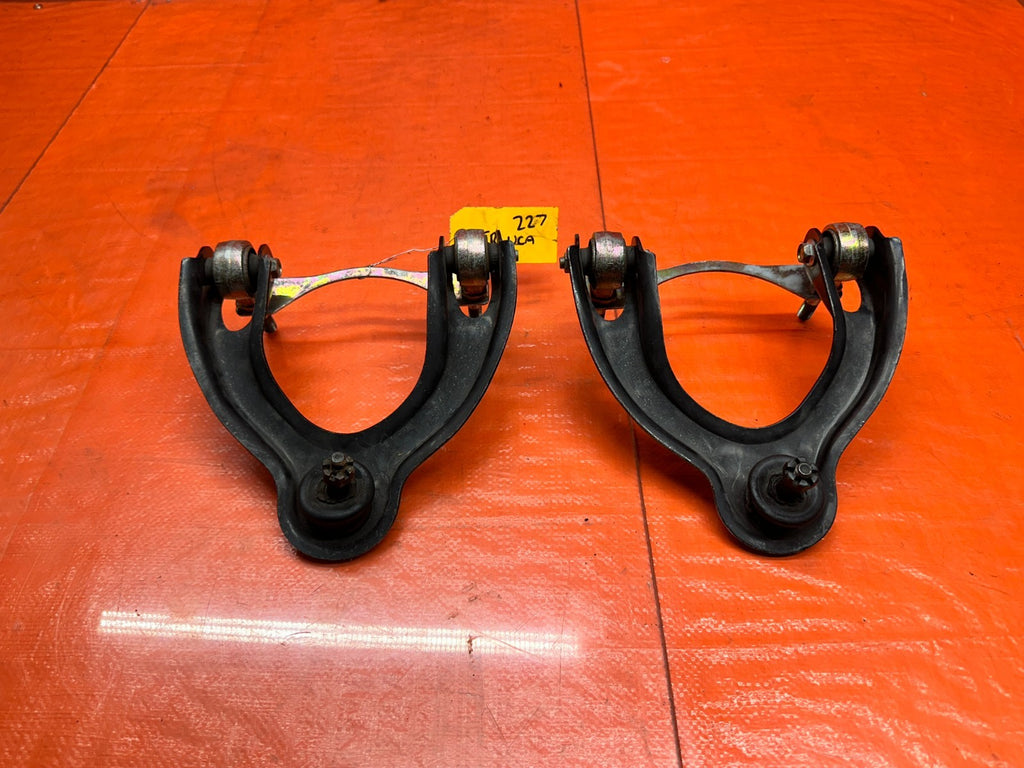 93 97 HONDA DEL SOL   FRONT UPPER CONTROL ARMS LEFT & RIGHT SET   OEM #227 **4