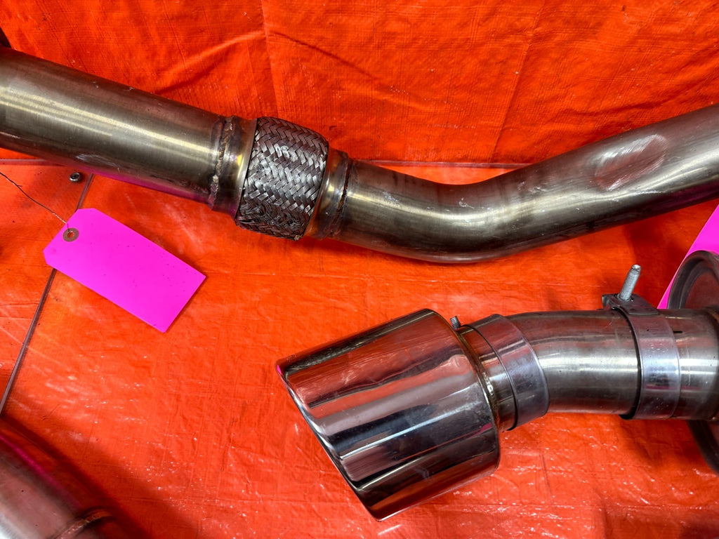17 20 INFINITI Q60   EXHAUST  DOWN PIPES MID PIPES MUFFLERS   1 TIP IS MISSING15