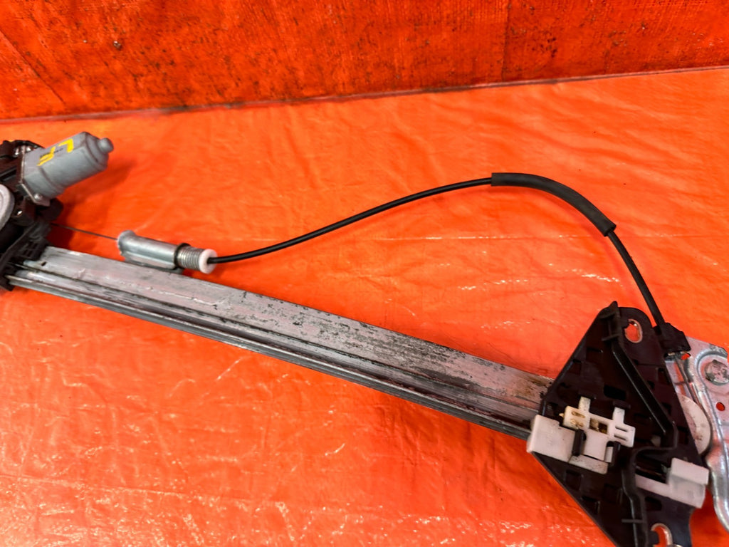 09 14 ACURA TSX   DRIVER LEFT FRONT WINDOW REGULATOR W/ MOTOR   OEM FACTORY #3213