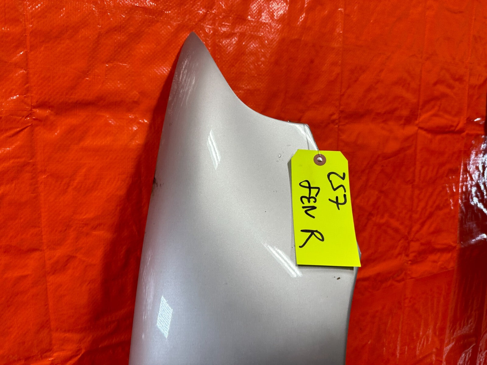 92 95 HONDA CIVIC   2D COUPE   LEFT & RIGHT FENDERS   CUSTOM WORK DONE   OEM 2579