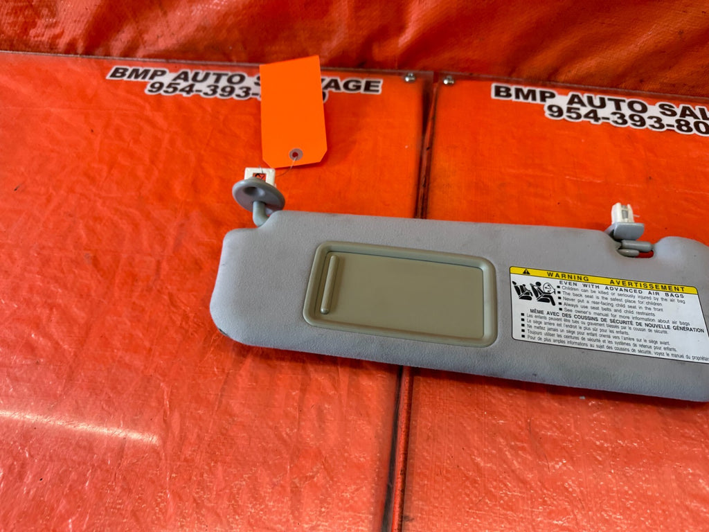 07 09 LEXUS ES350   DRIVER LEFT SUN VISOR   LIGHT GRAY   OEM FACTORY #24411