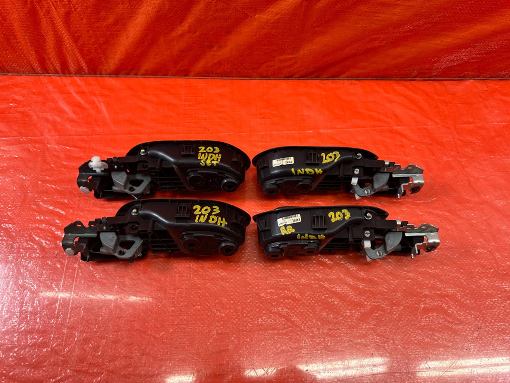 06 11 CIVIC 4D SEDAN   BLACK SI MODEL   INTERIOR DOOR GRAB PULL HANDLES OEM #2039