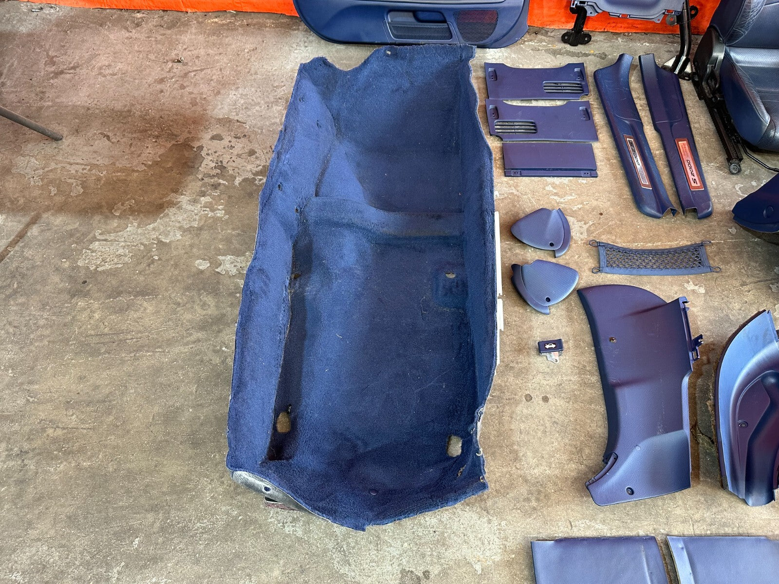 00 09 HONDA S2000   BLUE INTERIOR CONVERSION   SEATS DASH CARPET PLASTICS PANELS15