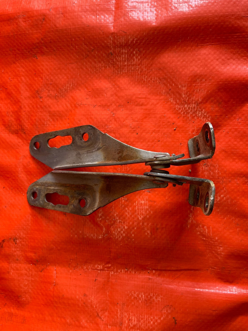 98   01 ACURA INTEGRA 2 DOOR   HOOD HINGE SET DRIVER LEFT PASSENGER RIGHT OEM OE2