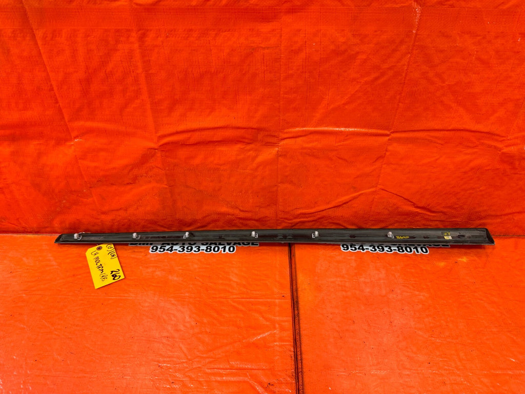 06 11 HONDA CIVIC SI 4D SEDAN   DOOR MOLDING IMPACT STRIP LEFT FRONT OEM #2605