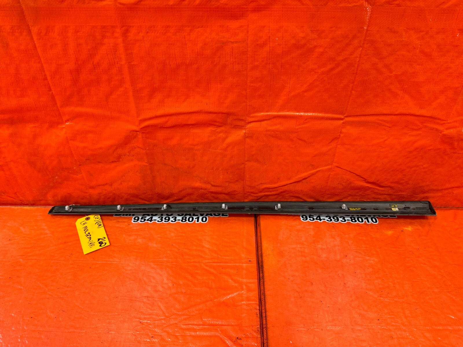 06 11 HONDA CIVIC SI 4D SEDAN   DOOR MOLDING IMPACT STRIP LEFT FRONT OEM #2605