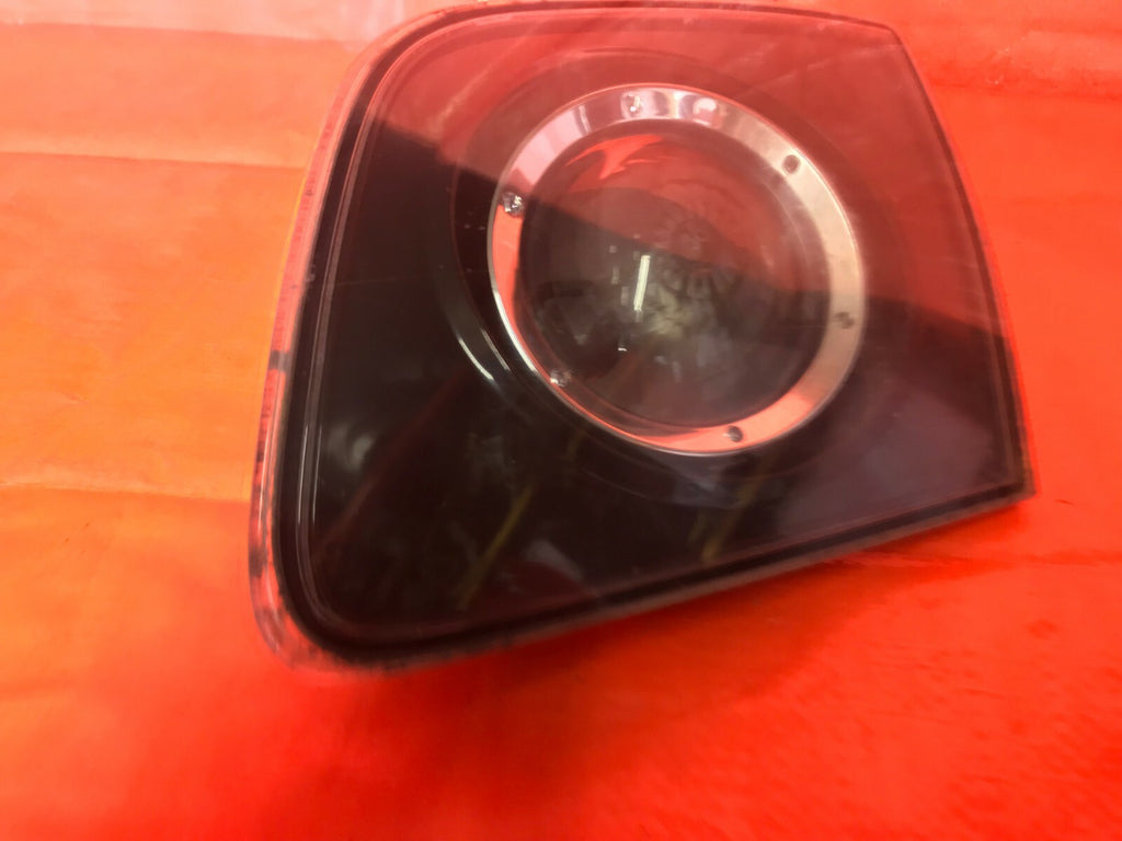 OEM 2004 2005 2006 MAZDA 3   SEDAN   PASSENGER RIGHT OUTER TAIL LIGHT LAMP P27751