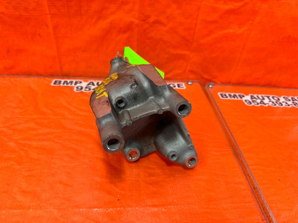 08 12 HONDA ACCORD SEDAN 2.4L   REAR ALUMINUM ENGINE MOTOR MOUNT BRACKET OEM 2514