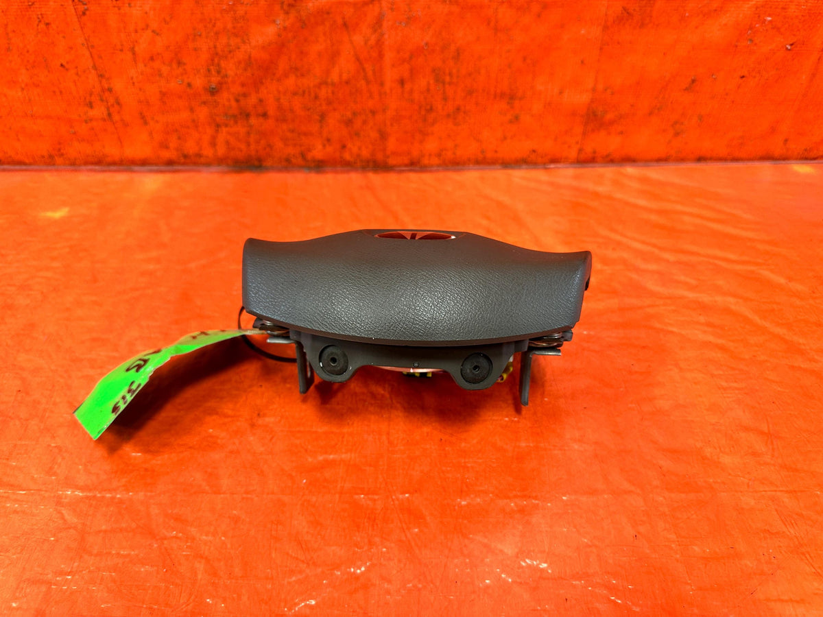 02-06 acura rsx driver left steering wheel mounted air bag horn button oem