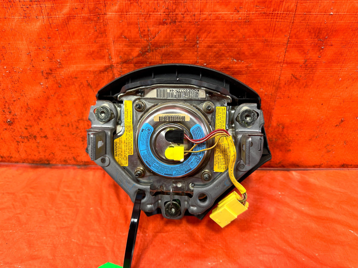 02-06 acura rsx driver left steering wheel mounted air bag horn button oem